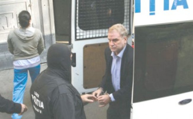 Nati Meir, condamnat la şapte ani şi jumătate de închisoare Nati Meir, condamnat la şapte ani şi jumătate de închisoare